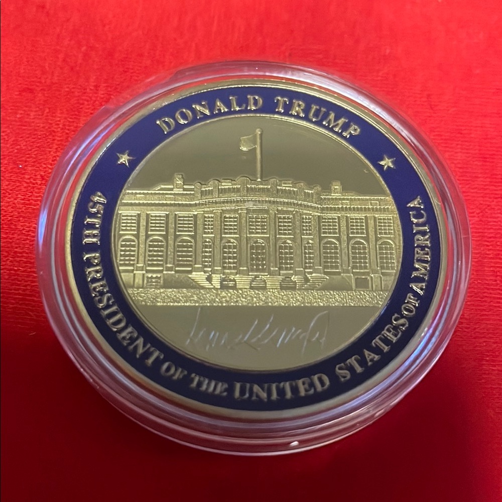 Donald Trump Commemorative Coin (5)